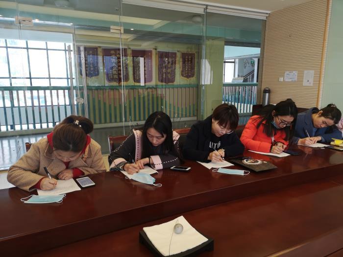 http://s.yun12.cn/brsyyey/images/0ttl2ongvds20200620170947.jpg