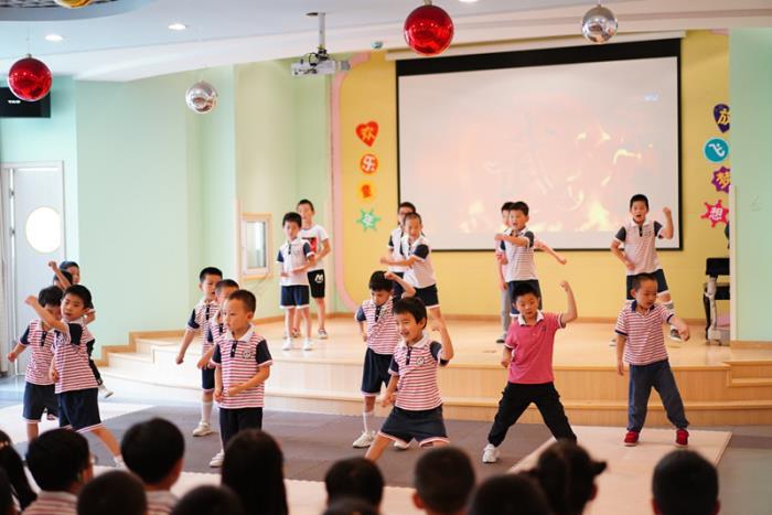 http://s.yun12.cn/brsyyey/images/1vt3qsxjgq220200622134247.jpg