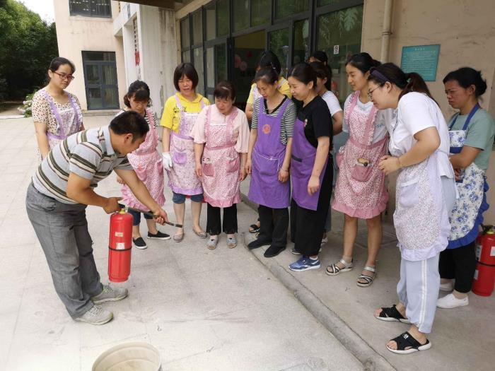 http://s.yun12.cn/brsyyey/images/31tbrm241or20200622134250.jpg