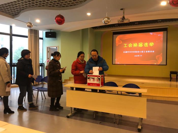 http://s.yun12.cn/brsyyey/images/wxtjrbk5oqu20200622134207.jpg